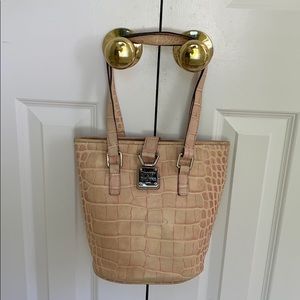 Dooney and Bourke bucket bag